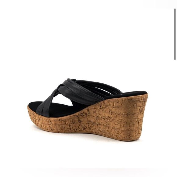 Onex Bethany Heels - Picture 4 of 5